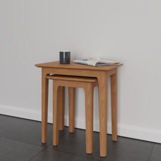Alton Oak Nest of 2 Tables
