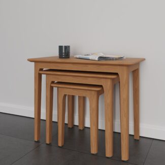 Alton Oak Nest of 3 Tables