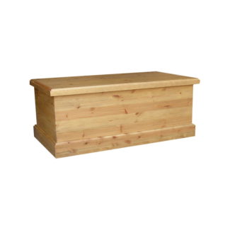 Pine and Oak Cottage Pine 48inches  Wide Blanket Box