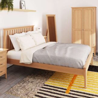 Alton Oak 4'6 Slatted Bed