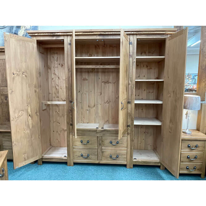 Rustic Plank Quad, 4 Door, 4 Drawer Wardrobe Pine and Oak