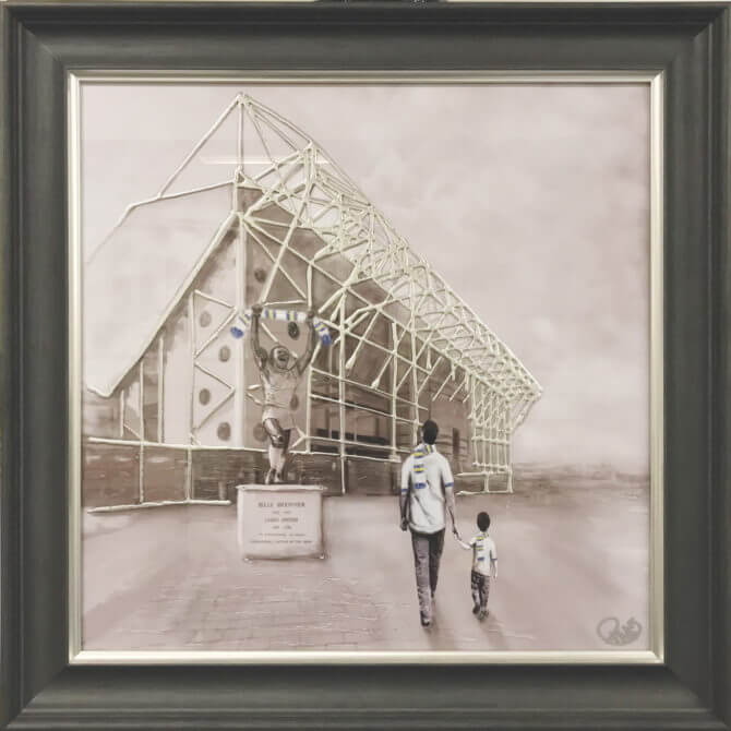 Pine and Oak Leeds United Football Club 850mm