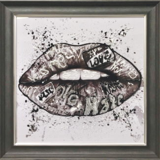 Graffiti Kiss 850mm