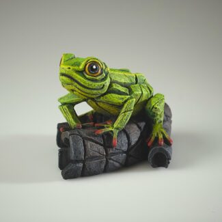 Edge Sculpture African Tree Frog Green