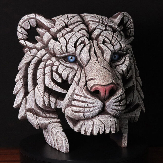 Pine and Oak Edge Sculpture Tiger Bust - White 2