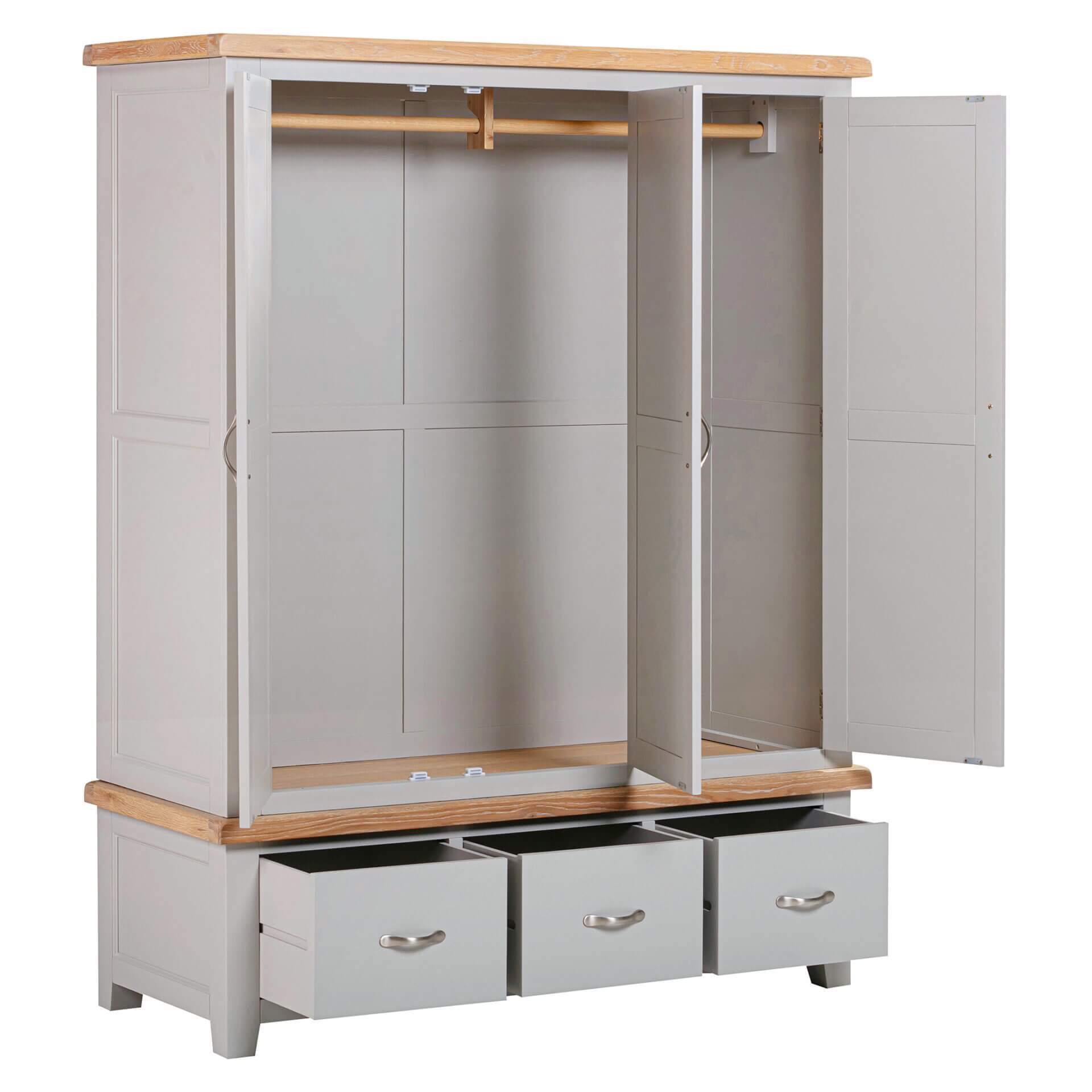 WPT033 Open | Pine and Oak Pine and Oak