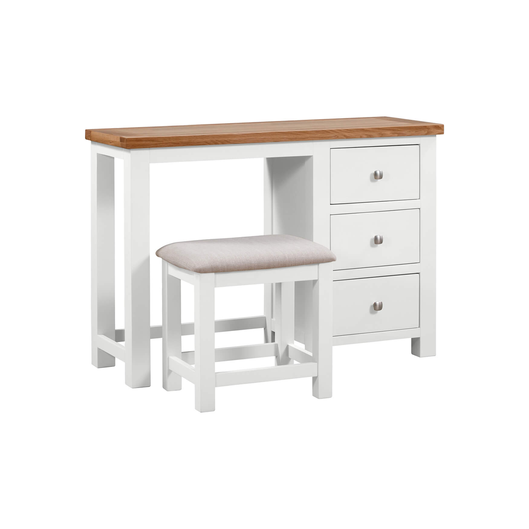 DPT022 White adj | Pine and Oak Pine and Oak